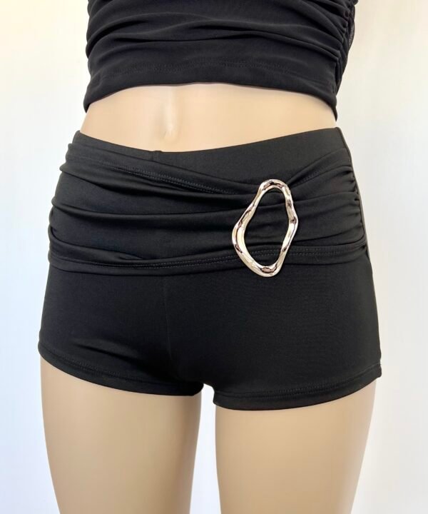 Alternative view of 28/M-SHORT MICROFIBRA CINTURON FRUNCIDO CON HEBILLA ONDULADO GRANDE