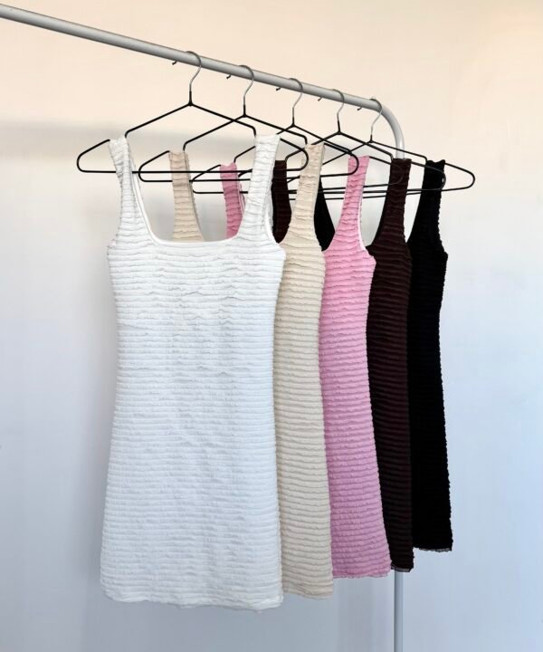 418/R-Vestido Mini Ruffle Escote Cuadrado Forrado