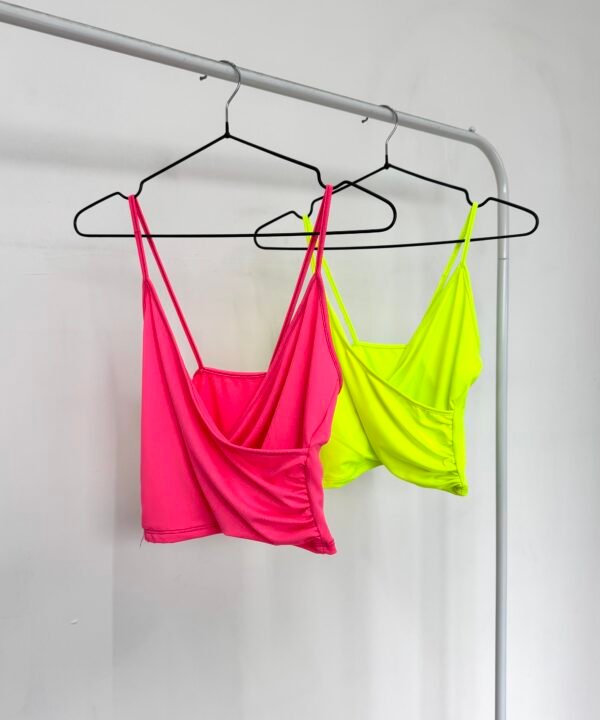 1377/FL-Top Tirita Microfibra Fluor Pechera Cruzado Con Frunce Lateral