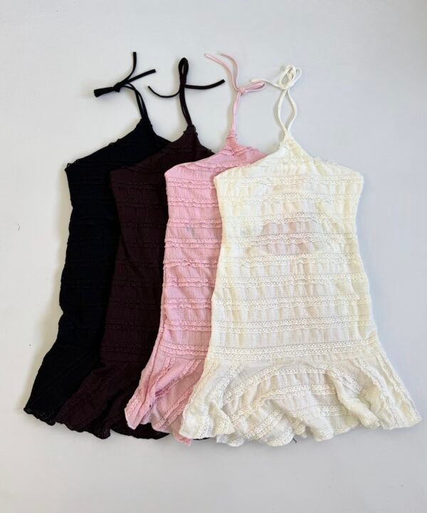 494/RB-Vestido Ruffle Bruna Halter Tira Para Atar Cuello Con Lazo Para Atar Atras Y Volado Abajo