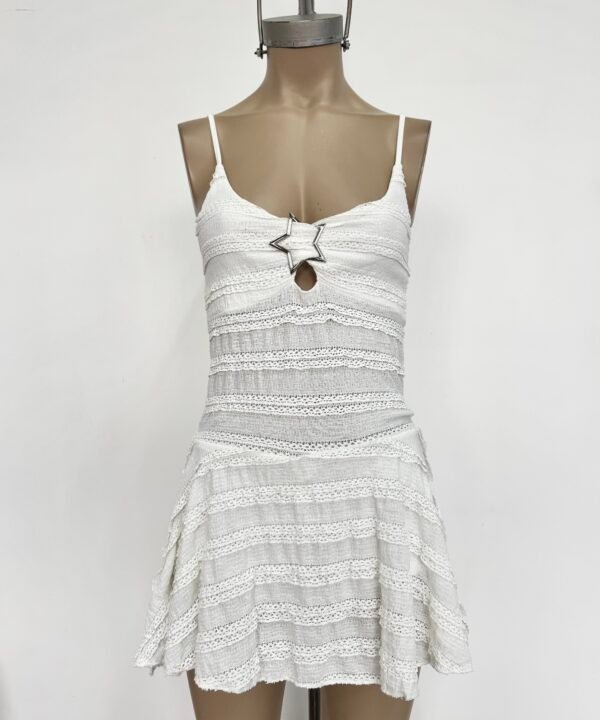 Alternative view of 468/RB-Vestido Ruffle Bruna Tirita Con Hebilla Estrella Centro Y Volado Grande Short Interno
