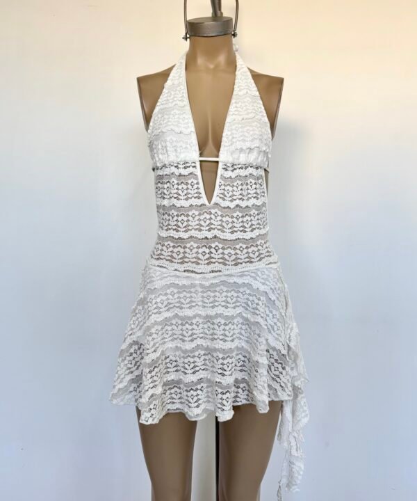 Alternative view of 452/EM-Vestido Encaje Missha Pechera Larga Con Cordon Frunce Bajo Busto Y Volado Lateral Caido Con Short Interno