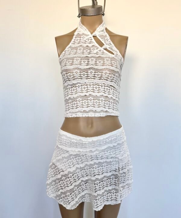 1941/EM-Top Encaje Missha Cuello Mao Americana Con 2 Alamares Recorte Diagonal - Image 4
