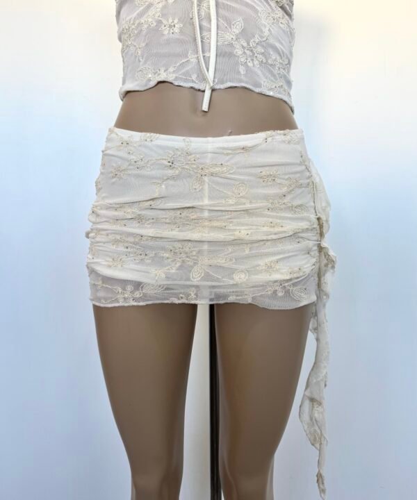 657/TH-Pollera Tul Hilo Bordado North Volado Caido Lateral Con Short Interno - Image 3