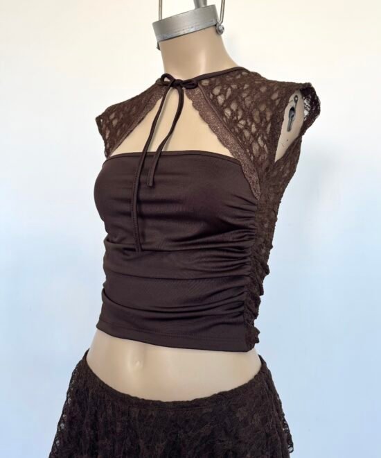 1562/ES-Top Musculosa Encaje Sora Manga Japo Con Recorte Puntilla Y Cuerpo Combi Microfibra Lateral Fruncido - Imagen 3