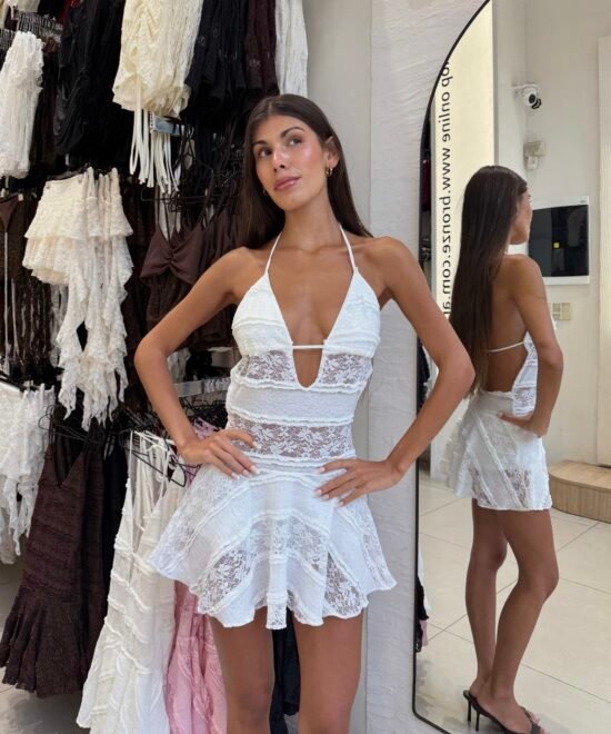 452/ER-Vestido Encaje Ruffle Pechera Con Cordon Frunce Bajo Busto Y Volado Con Short Interno
